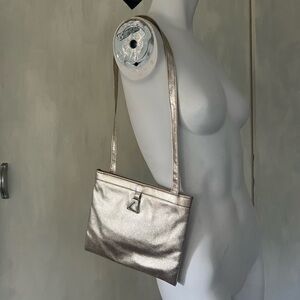 Vintage champagne metallic leather purse